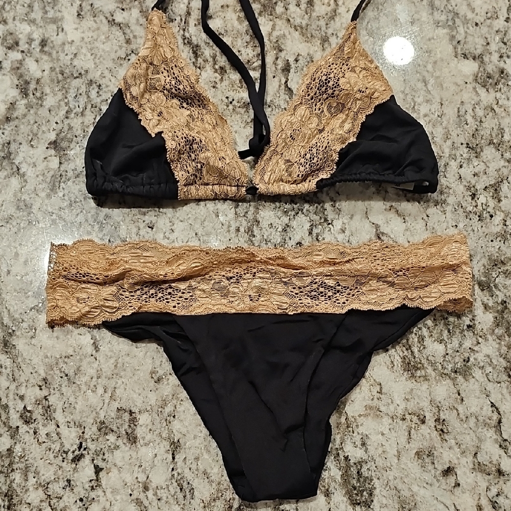 Beach Bunny Elegant Black and Tan Lace Lingerie Set Medium Top & Bottom